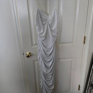 White bodycon dress